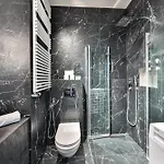 公寓 Grzybowska 37 I Free Garage I By Perfect I 华沙